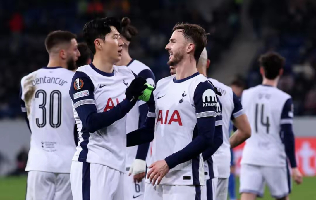 瓦拉多利德在主场逆转取胜,豪取三分 瓦拉多利德在主场逆转取胜,豪取三分